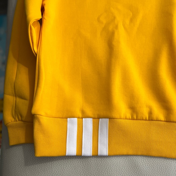 NWT - Adidas Neo Women’s Front Pocket Sweatshirt - Size XL - Picture 3 of 7